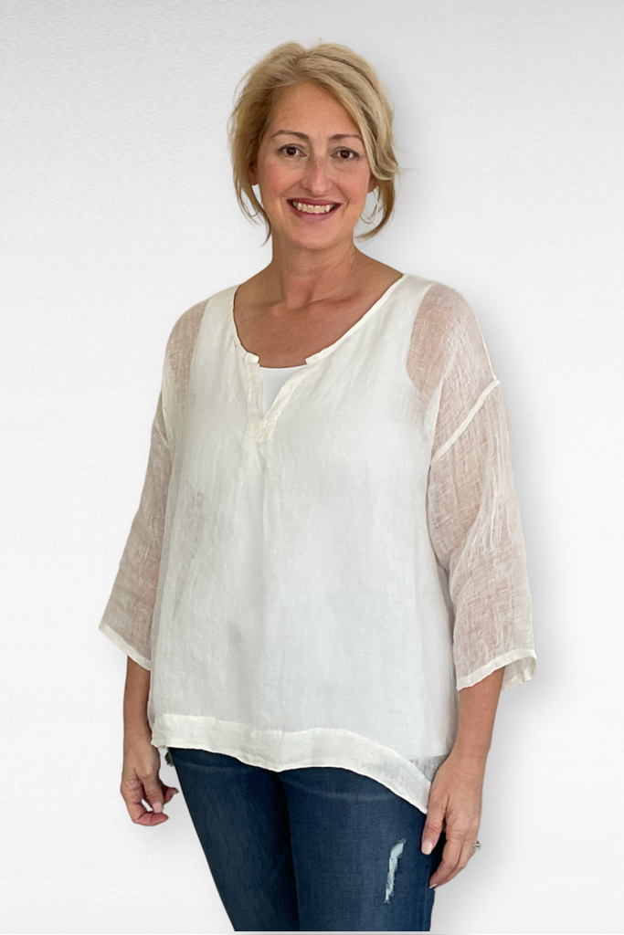 Boxy, lightweight linen top in white