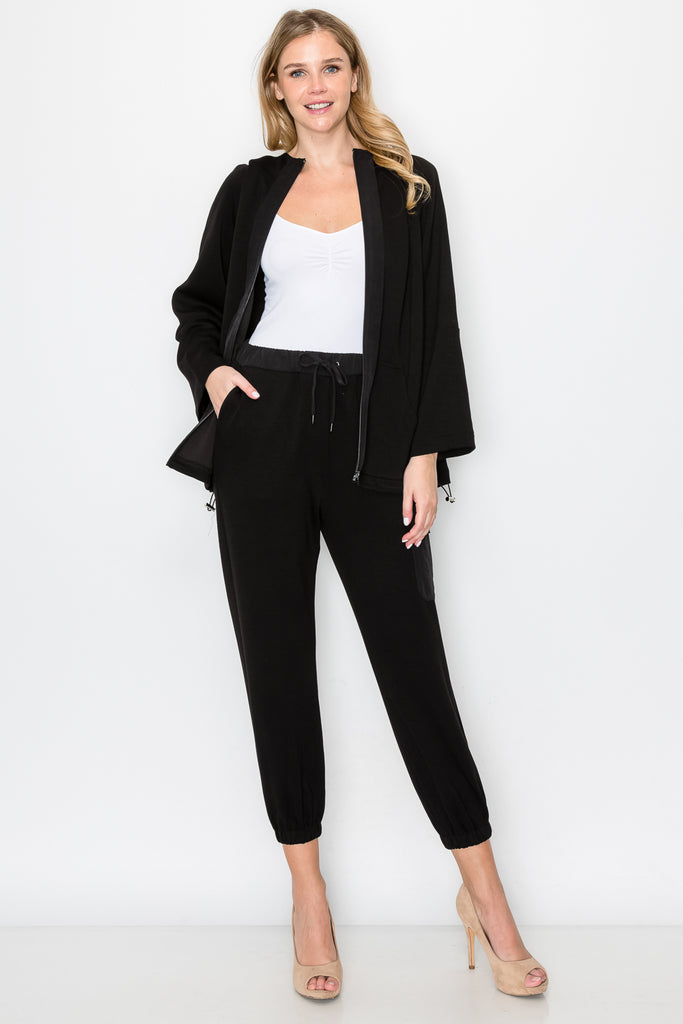 Dressed-Up Karou Jogger