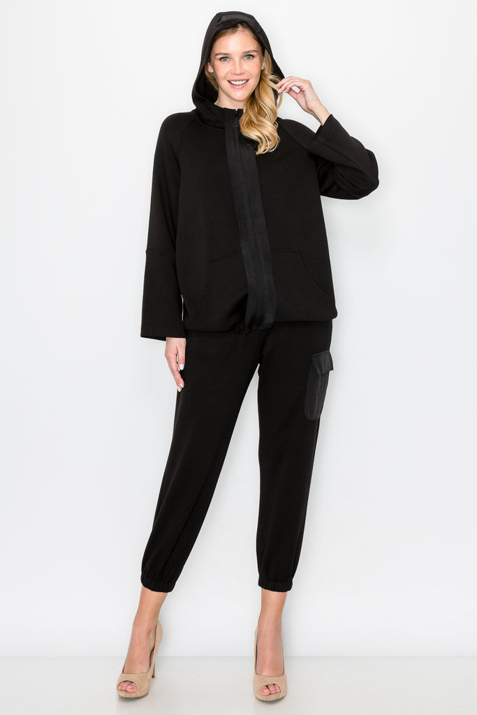 Dressed-Up Karou Jogger